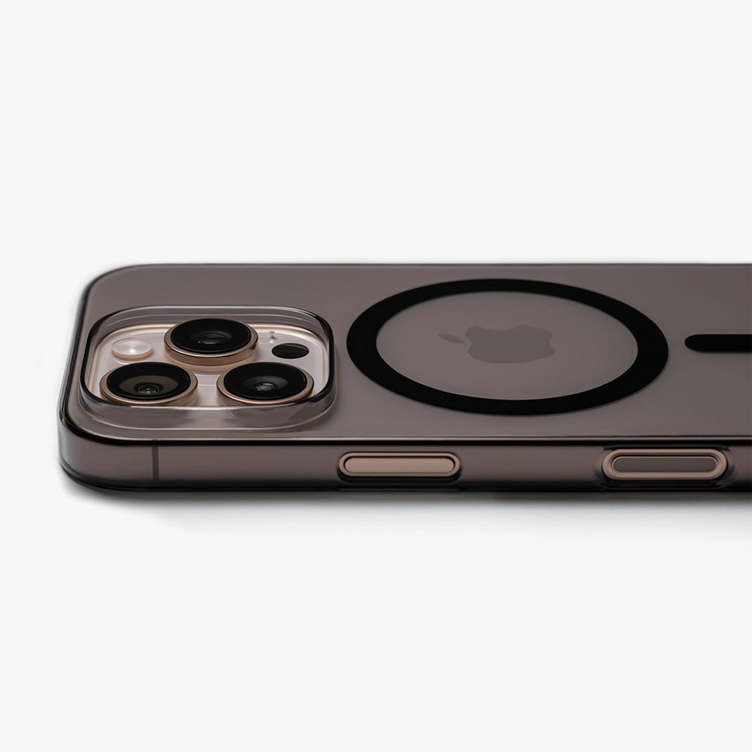 THE INVISIBLE AIR (MagSafe)