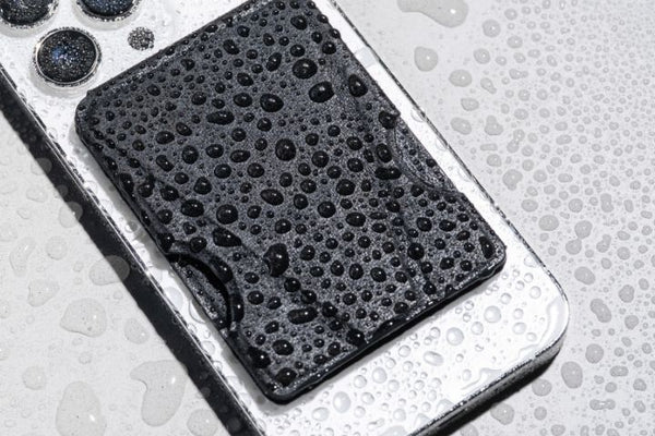 耐水性・速乾性が抜群